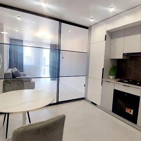 Vip новобудова стрийська 45 г укриття Apartmán Lvov